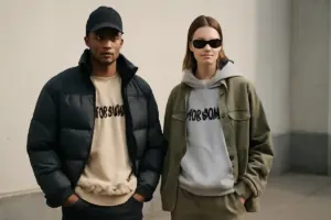 Capsule collection firmate Romanii: le collaborazioni tra designer che stanno cambiando la moda urbana